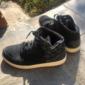 Jordan’s 10.5 Mens